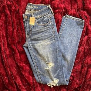 brand new with tags american eagle jeans size 00R super stretch